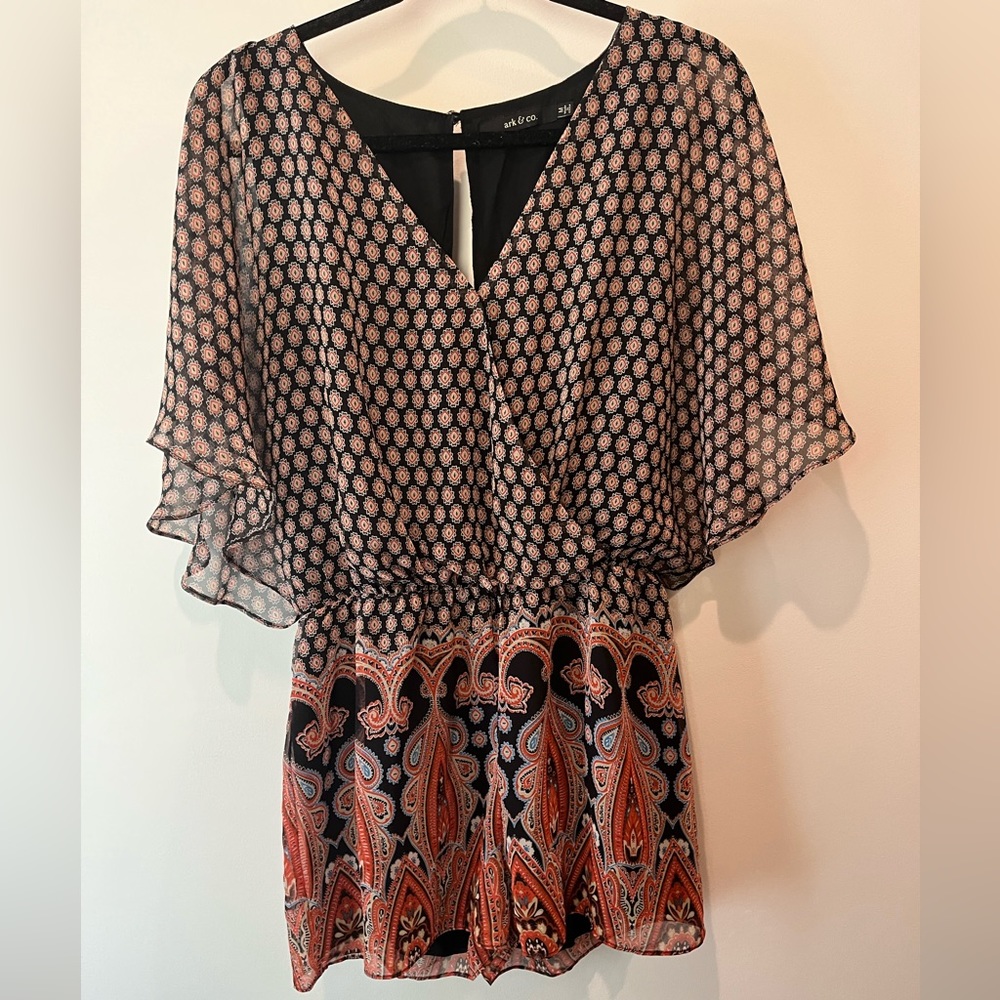 Arc & Co V-Neck Romper